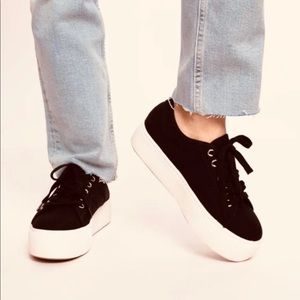 Steve Madden Emmi Platform Sneakers